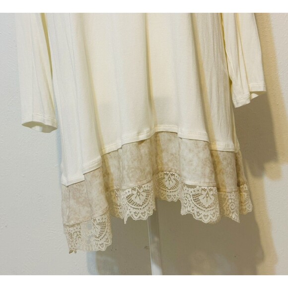 LOGO By Lori Goldstein Women’s Size XL Ivory Mix Media Lace Ruffle Hemline Tunic - Picture 4 of 12